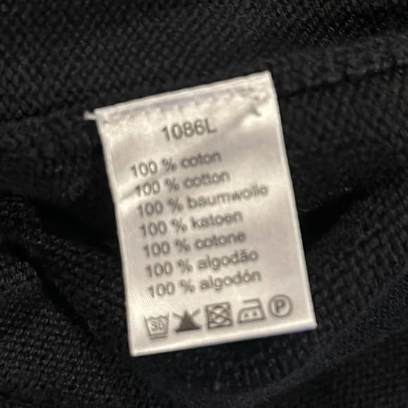 Lacoste Women’s %100 cotton Sweater, sz 42 (med-large) Black - Picture 4 of 4
